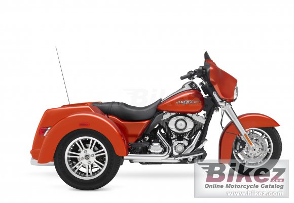 2011 Harley-Davidson FLHXXX Street Glide Trike photo